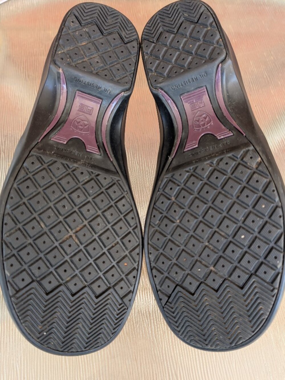Women's ARIAT Black Leather Composite Toe Slip On Shoes Size 8 - Picture 11 of 11